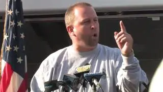 Matt The Welder Rallies for Pat Quinn