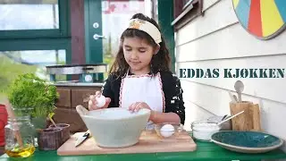 MUCVER (Vegetar lapper) made by 7 years old Edda, Balestrand-NORWAY