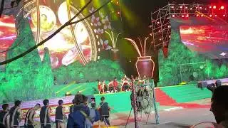 Sắc Hồng Măng Đen