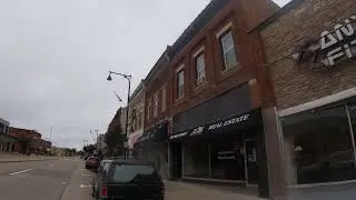 Walking 🚶&zwj;♂️ 🚶&zwj;♀️ in Tomah, Wisconsin @jessicasinna #JessicaSinna