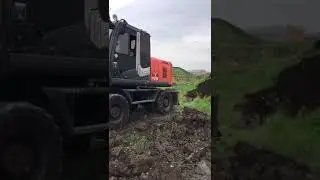 Колесный экскаватор Хитачи 170