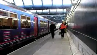 Class 319 (Transforming Travel) - First Capital Connect - London Blackfriars Station