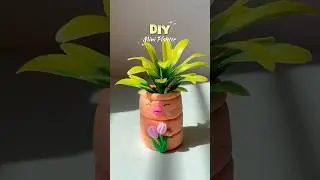 Mini Cute DIY Planter #diy #cute #planter #clay #clayart #shortsviral #shorts #ytshorts #softclay