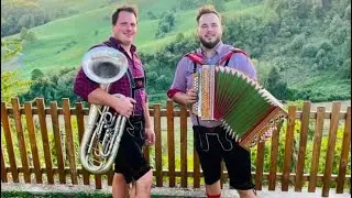 DUO SURPRISE - ŠE DOBRO (2022)