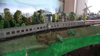 1 round on layout: Typischer Wendezug 1960-1980+, typical German push pull train