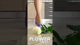Pea's Pumps vs. Flowers! High Heels Crushing Things! Oddly Satisfying! ASMR