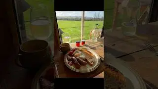 A weekend in Dorset - Outbuildings #durdledoor #lulworthcove #logcabins #beach #dorset #cosy #uk
