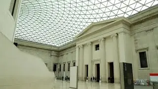 Открытый двор в Британском музее (2000). Музей как Большой двор развивался. Незавершено.