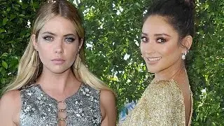 Shay Mitchell & Ashley Benson HOT 2016 Teen Choice Awards Fashion