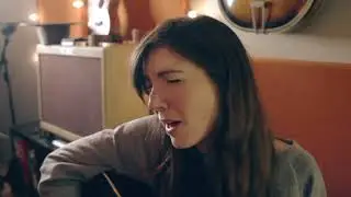 Anna Tivel: 