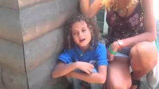 Карен Ранзи беседует с Энн и Кэппи Осборн о фруктах в Австралии и счастливых детях-сыроедах