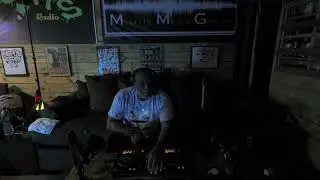 Couch Culture: A Deep House Session
