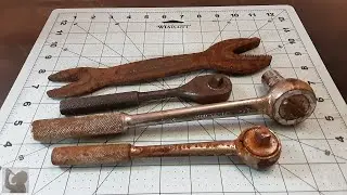Tool Medley  # 4    Seized Ratchets & A  Rusted Alligator Wrench