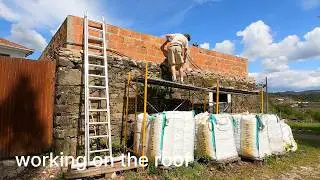 #30 Working on the Outbuilding, the Roof Terrace and Renovation Progress