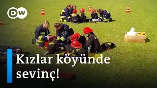 Polonya’nın kızlar köyünde ilk erkek bebek coşkusu - DW Türkçe