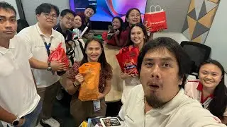 UA Exchanging Gift