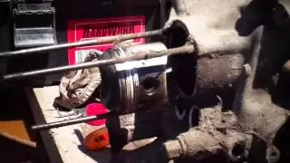 Desmontaje Motor Citroen 3CV M 28/1 - AK Furgoneta - Restauraci&oacute;n 4/11