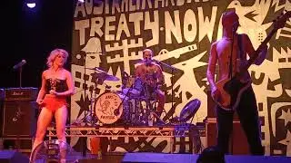 Amyl and the Sniffers - Balaclava Lover Boogie - O2 Academy - Edinburgh 2023