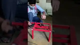 BEVEL GEAR OPERATED SCREW JACK
