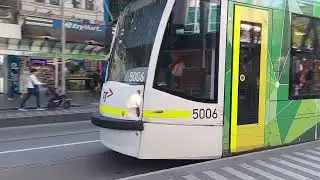 D2 Class tram arriving at Swanston St Stop 11