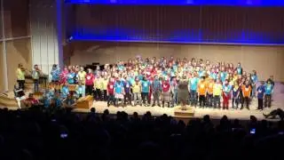Äitienpäiväkonsertti 2016 Tampereen kaikkien musiikkiluokkakoulujen 3.-4.-luokkalaiset