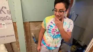 Mid Bathroom Remodel 003 (9% Chance i fixed the leak)