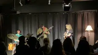 Pacific Mountain Time (live) - Madeleine Elkins Trio