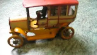 incredibly rare 1900s ANTIQUE LIMOUSINE AHU GERMANY TINPLATE CAR TIN TOY wind up