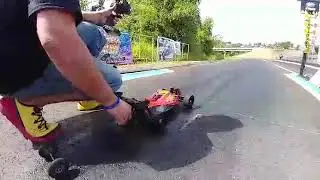 Arrma Typhon (132 Feet) (Drag Racing)