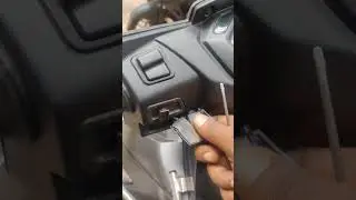 Dio Activa moped bikes switch kaise nekale watch'this 😱😱