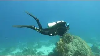Siyul Sogeir and the wreck of the SS Dunraven. 