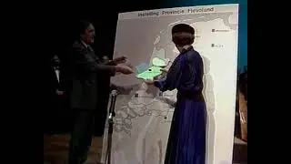 Beatrix legt puzzelstuk, provincie Flevoland is een feit