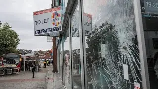 Inside dying 'ghost town' with more than 40 empty shops on high street | SWNS