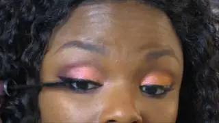 EYES: CORALLY PEACHY EYES