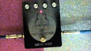 Mr. Wire - Fox Calculator fuzz pedal (amp + room mic'd)