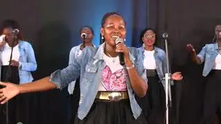 Nitaingia Lango Lake - Eve Lydia ft. Rejoice voices