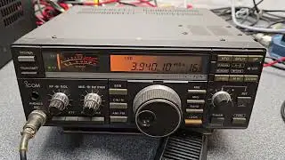 Icom IC-725 HF 100W Ham Radio Transceiver
