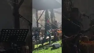 Toe River Bandits live at Spruce Pine fall craft festival
