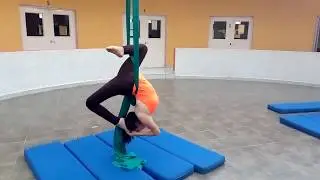 Danza aérea.Arco en nudo y variaciones.Nivel sencillo.