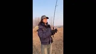 🎣 LIVE Beautiful Angler! I catching big fish on the river. Look what I caught-SQ101 #fishing #shorts