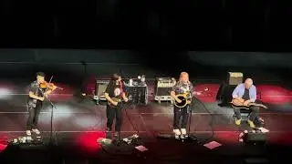 Indigo Girls with Lyris Hung, 
