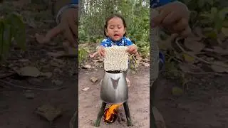 Survival Skills- Single mom show SMART ideas and USEFUL with noodles in forest #camping #bushcraft