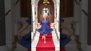 Curtsy Etiquette 👑 #etiquette #etiquettetips #fashion #royal #royalfamily