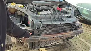 Remplacement face avant et radiateur Ford fiesta 
