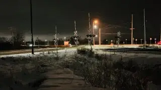 CN 2560 @ Charleswood Rd