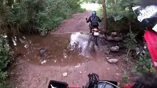 GROSSE SESSION ENDURO EN DERBI 70CC AIRSAL ET YAMAHA DT50R 50CC MVT