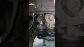 Toyota Avalon engine mounting replace guide #automobile #automotivetools #carparts #mechanic
