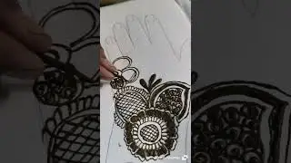 Mehndi Design for Girls | Simple & Beautiful #mehndi #makeupartist #art 