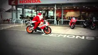 Santa arrives at Vertu Honda Nottingham
