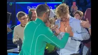Tennis fan makes strange request to Novak Djokovic at ATP Finals and Serb obliges【News】